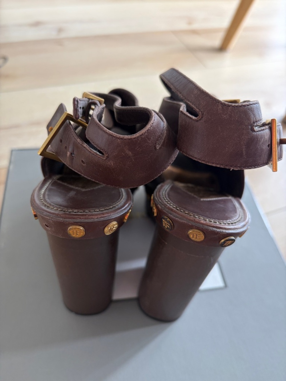 Tom Ford chocolate brown high wedge shoes. - Picture 11 of 14